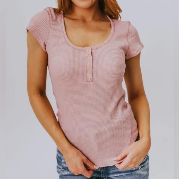 Lucy Avenue Short Sleeve Henley Top - Picture 2 of 9